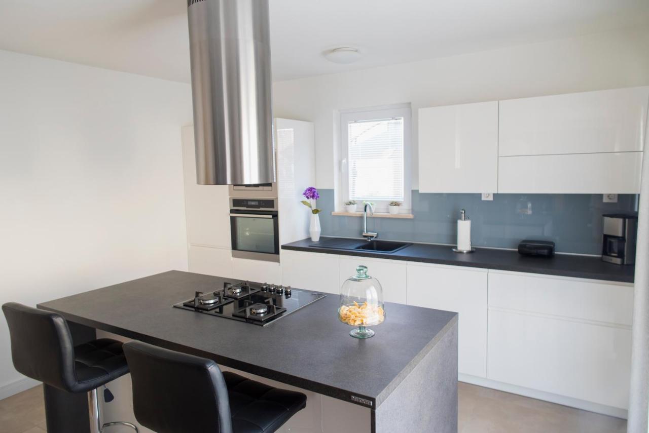 Modern Mediterranean Apartment Zadar Ngoại thất bức ảnh